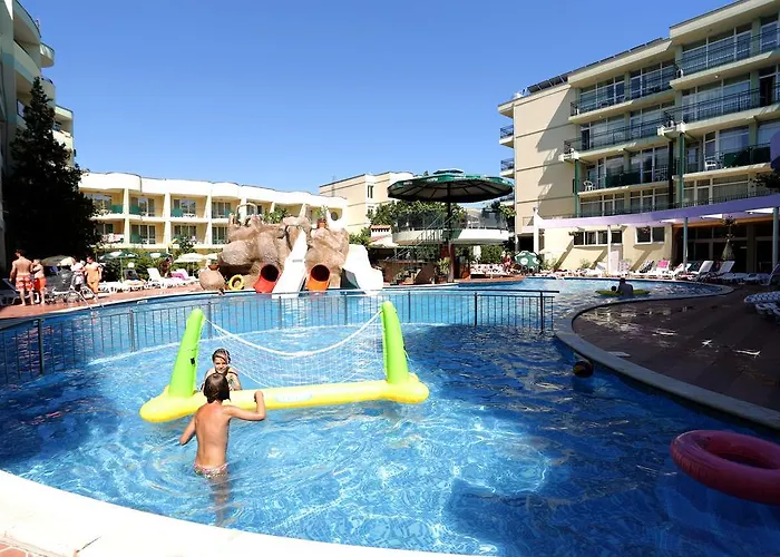 Hotell Sunny Day Club 3*