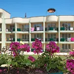 Sunny Day Club