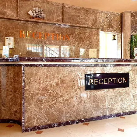 Отель Sunny Day Club