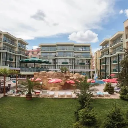 Sunny Day Club 3* ساني بيتش