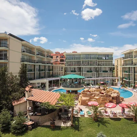 Sunny Day Club فندق ساني بيتش