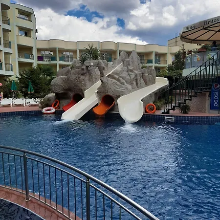 Sunny Day Club ساني بيتش