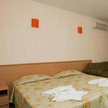 Sunny Day Club Отель Солнечный берег