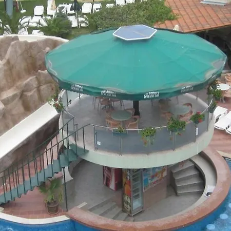 Sunny Day Club فندق ساني بيتش