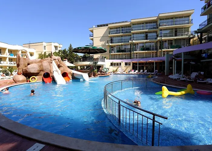 מלון Sunny Day Club 3*