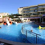 Отель Sunny Day Club 3*